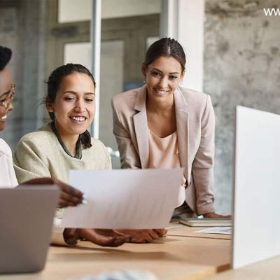 Evolution of Corporate Training From Classroom to Screen